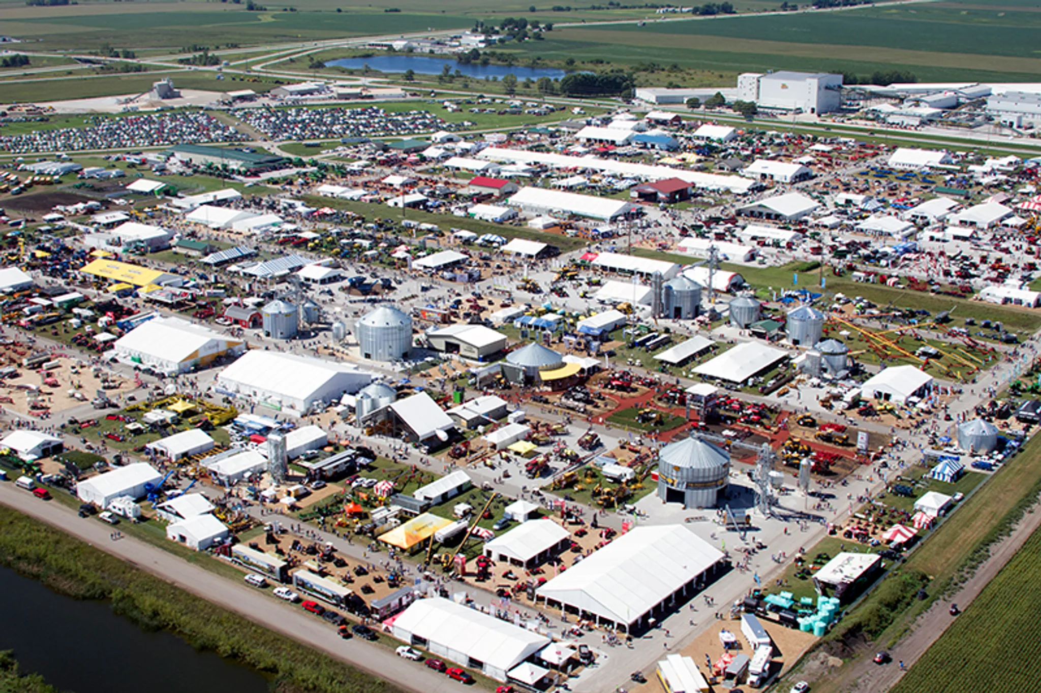 Estamos quase decolando rumo à maior feira agro do mundo, a Farm Progress Show!